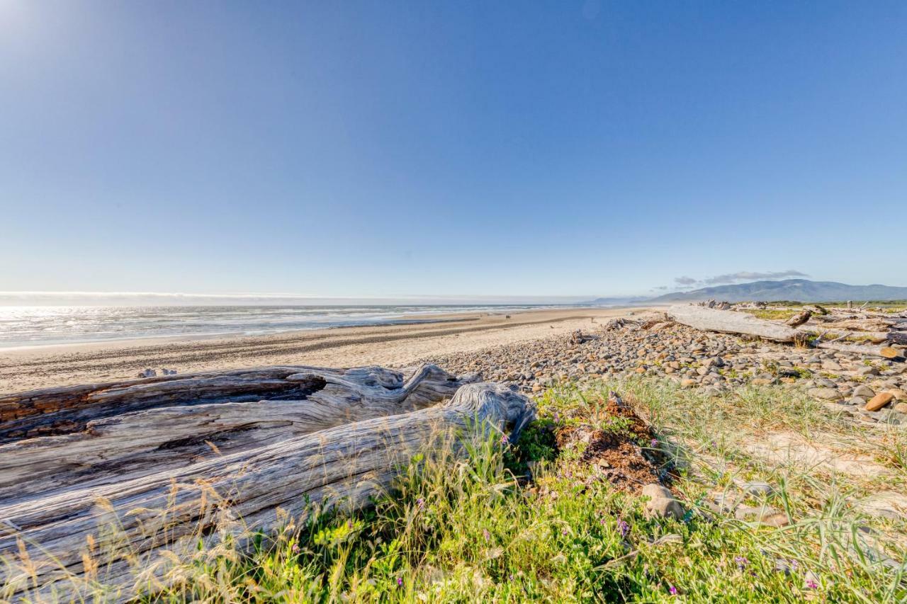 Cape Meares Beach Getaway Exterior foto